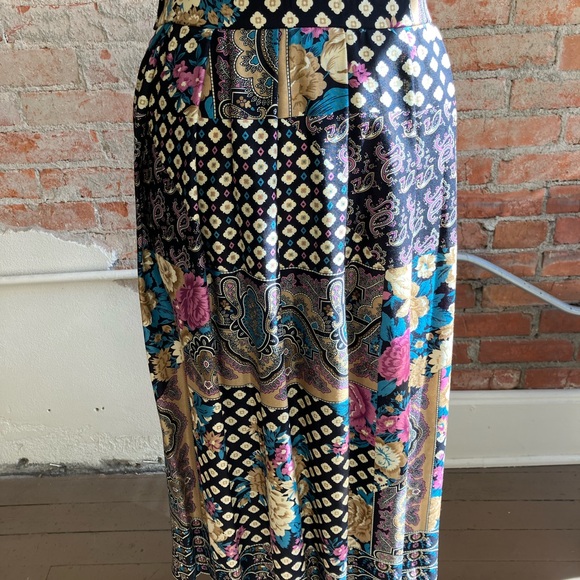 Koret Black Floral Vintage Skirt SIZE 14 - Picture 4 of 8